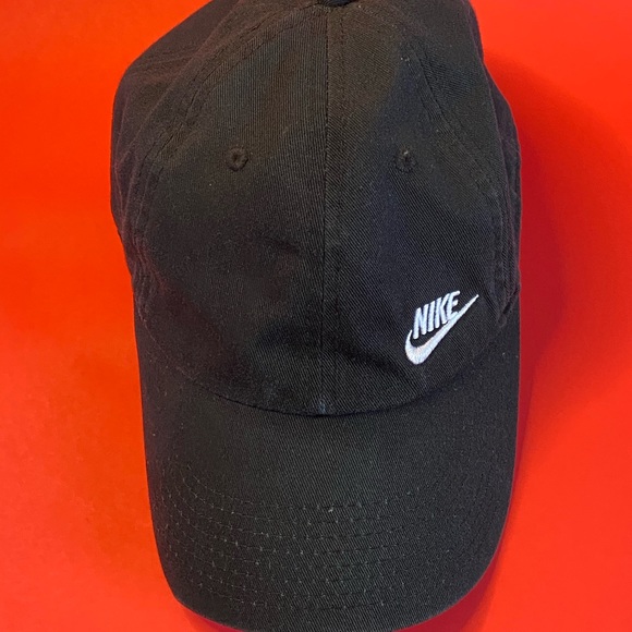Nike Heritage86 one size in excellent condition